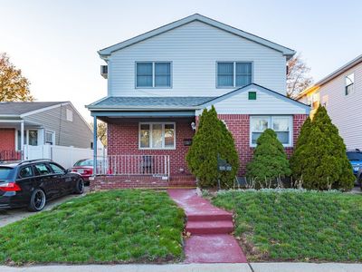 12832 237th St, Rosedale, NY, 11422
