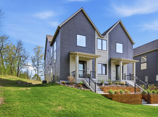 4725 Linden Cove Ln, Savage, MN 55378