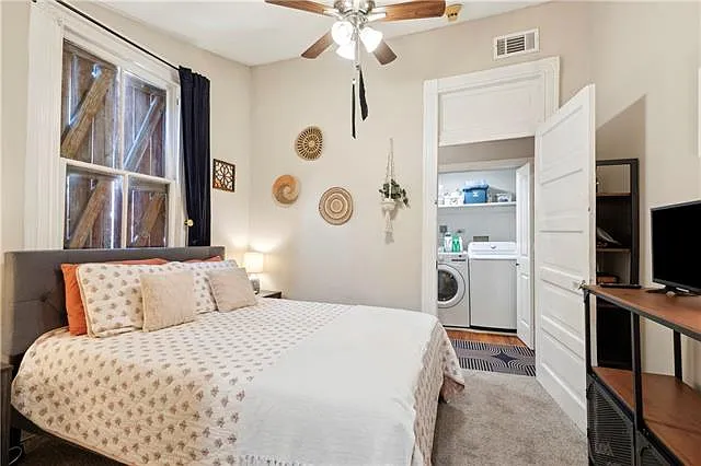 2 bed, 2.0 bath, 918 sqft, $2,350 — Photo 4
