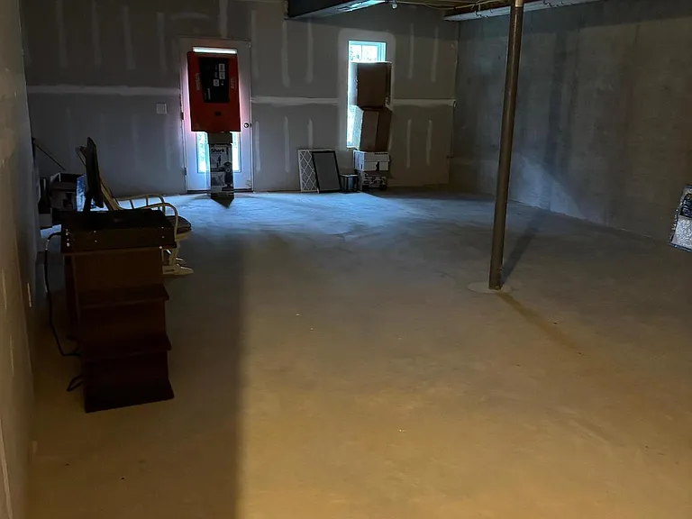 60 Four Leaf Dr — Photo 22
