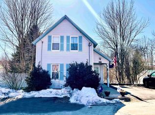 23 Winter St, Farmington, NH 03835