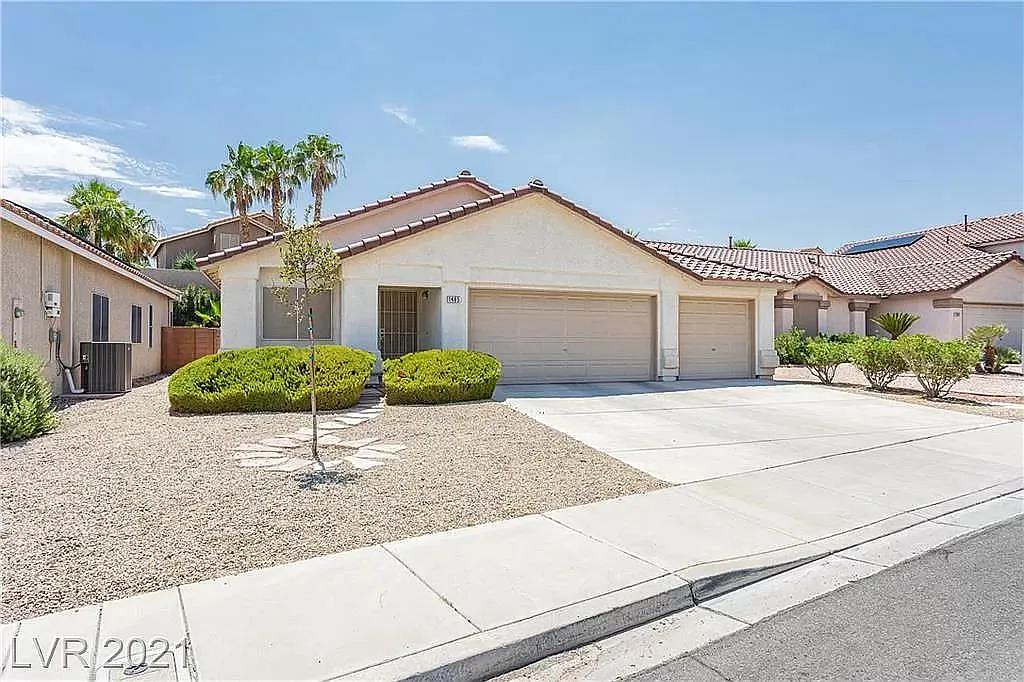 1485 Arroyo Verde Dr — Photo 1