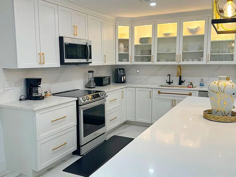 2252 NW 53rd St — Photo 13