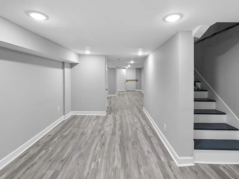 1731 N Pulaski St — Photo 14