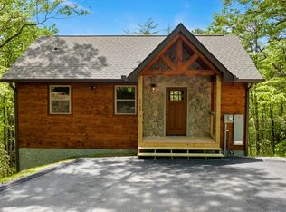 1705 Parkway View Ct, Sevierville, TN 37876