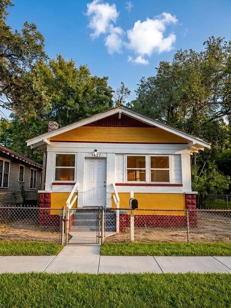 Fully Renovated 3/1- Single Family Available for Immediate Rent! — Photo 2