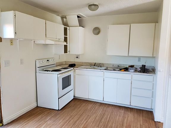 3rd image of 4728 Ocean Beach Hwy #5