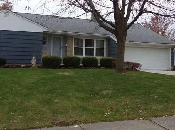 825 Dorothy Ln, Saint Marys, OH 45885