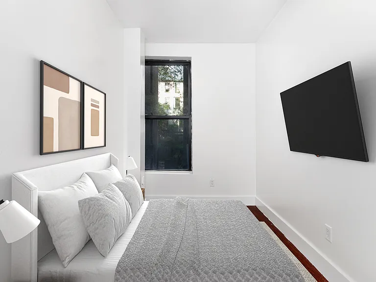 223 Bainbridge St #3R — Photo 7