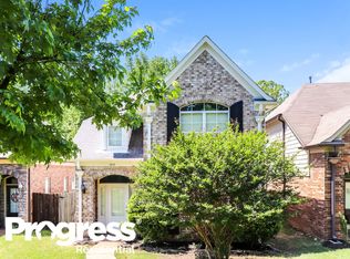 1307 Appling Rd, Cordova, TN 38016