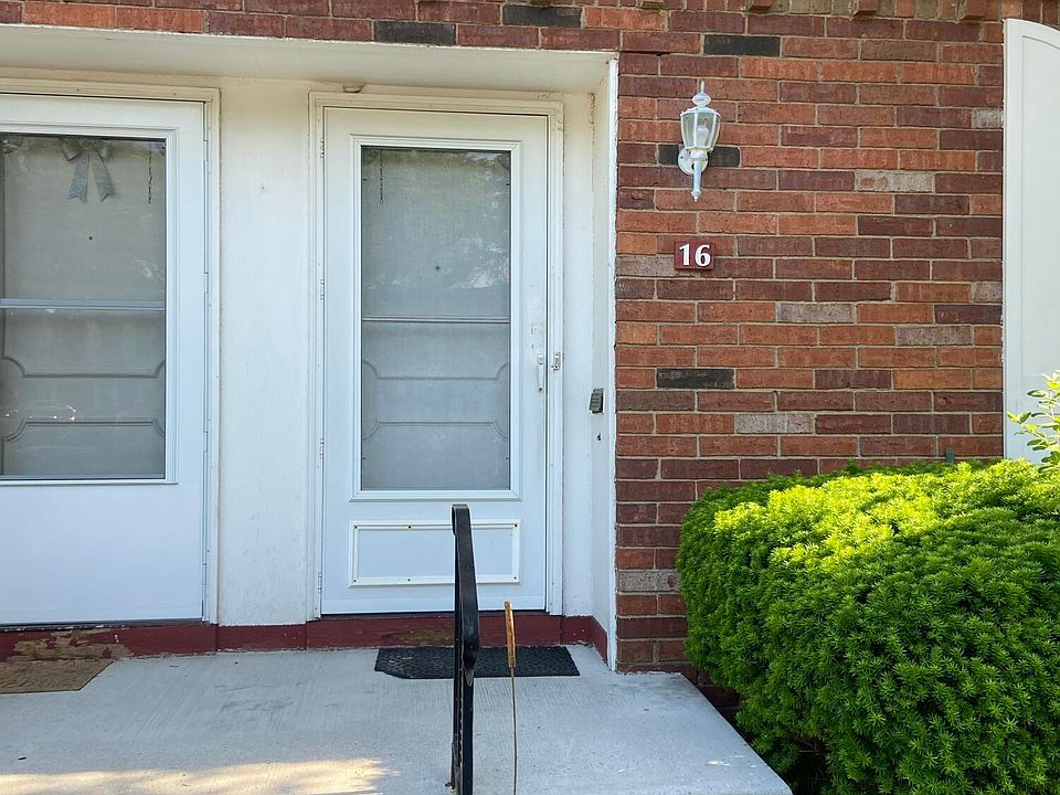 1st image of 3217 Glanzman Rd Unit 16
