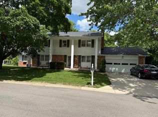 310 Ron Aire Dr, Piqua, OH 45356