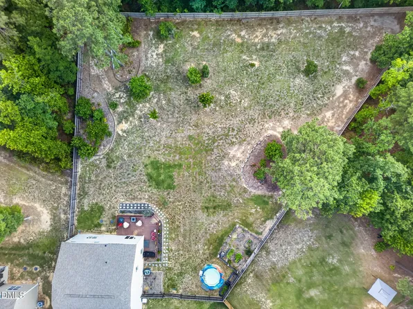 159 Weatherstone Ln, Zebulon, NC 27597