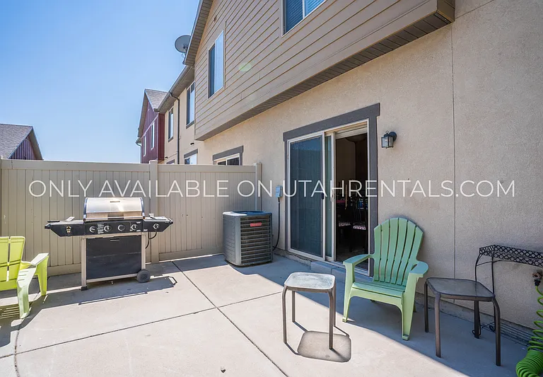 278 E Cascade Ct — Photo 24