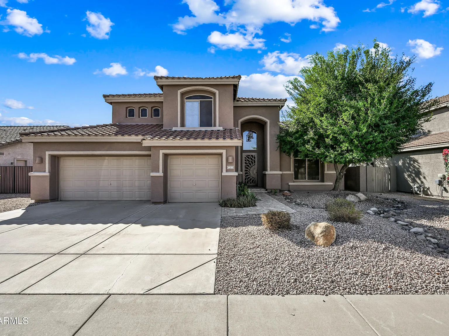 4 bed, 3.0 bath, 3050 sqft, $4,300 — Photo 1