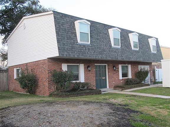 3rd image of 501 Greenwood Dr