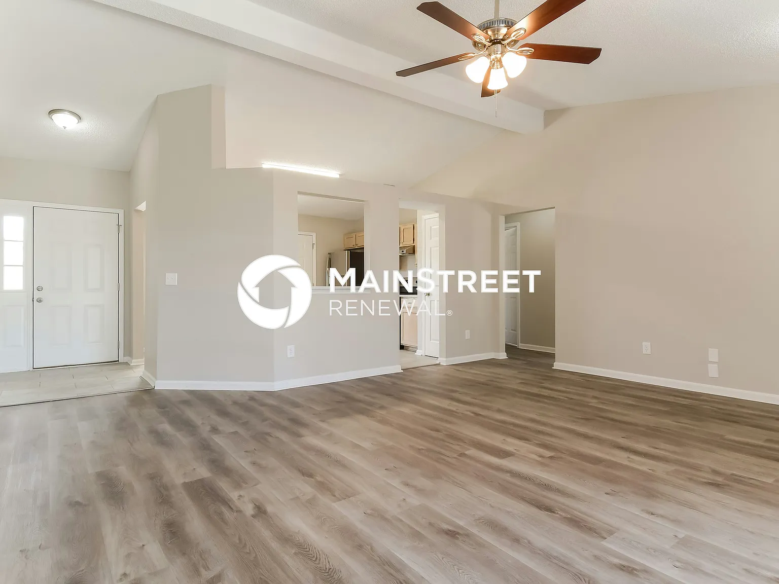 517 Summit Dr — Photo 4