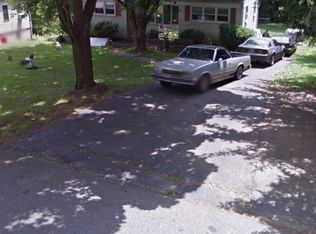 404 Crozerville Rd, Aston, PA 19014