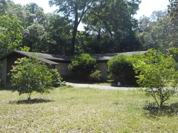 3807 Idlewood Dr, Pensacola, FL 32505