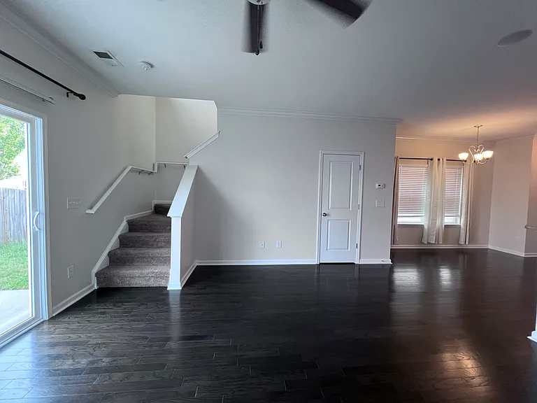 140 Brewers Oak Ln — Photo 7