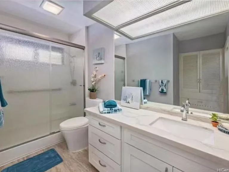 Sierra Dr — Photo 5