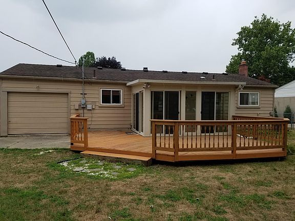 2nd image of 36028 Hees St