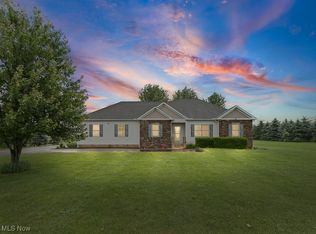 3855 Zenith Ln, Litchfield, OH 44253
