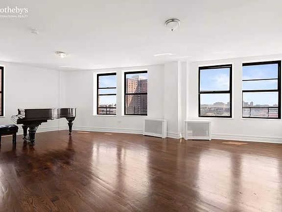 3rd image of 409 Edgecombe Ave APT 6A