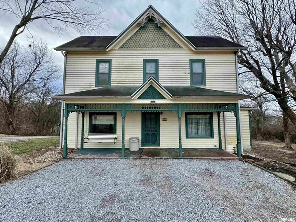 223 Oak St, Dongola, IL 62926