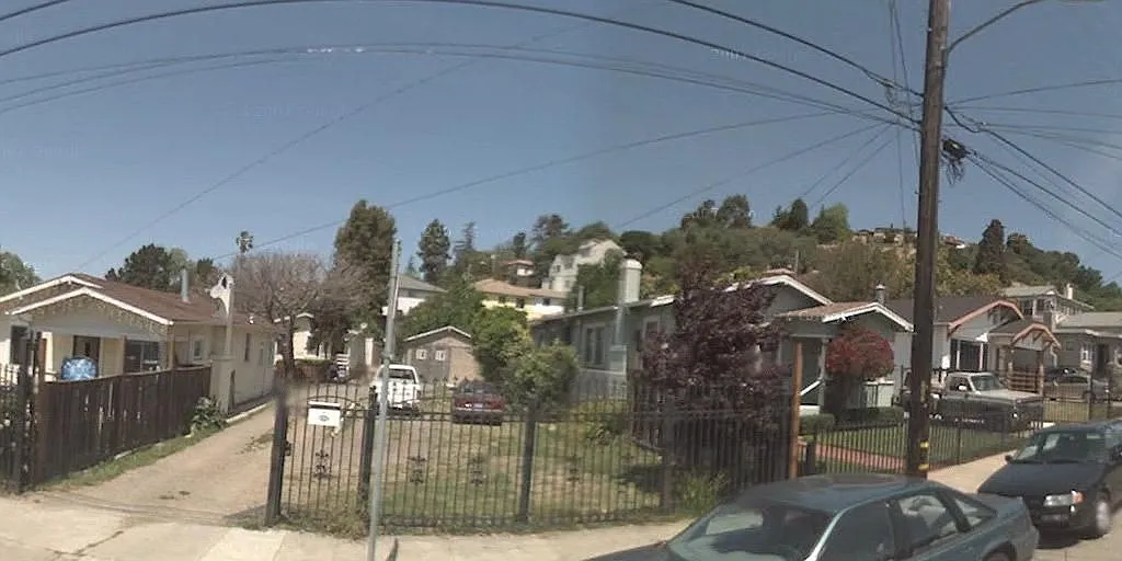 3547 72nd Ave photo 1