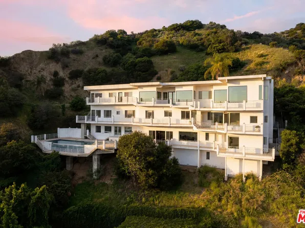 2000 Wattles Dr, Los Angeles, CA 90046