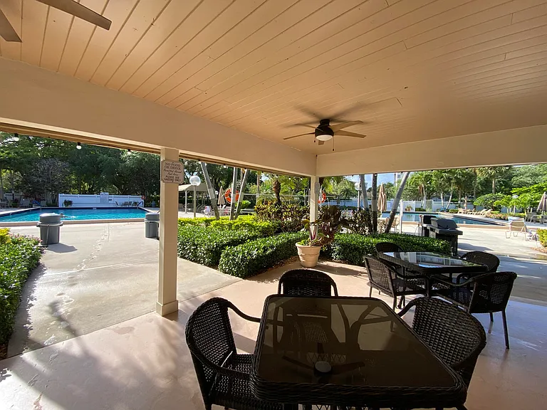 3503 Oaks Way #202 — Photo 31