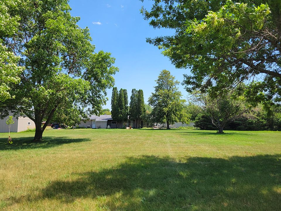 3809 S Ellis Rd, Sioux Falls, SD 57106 Zillow