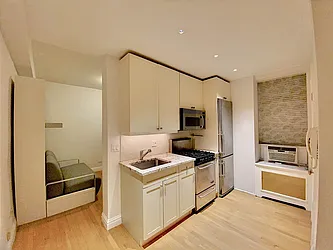 Rented by RC REAL ESTATE OF NEW YORK