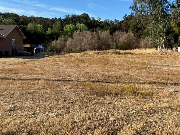 7945 Kirby St, Valley Springs, CA 95252