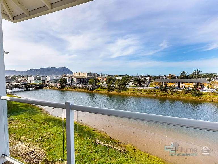 224 N Holladay Dr #201 — Photo 46