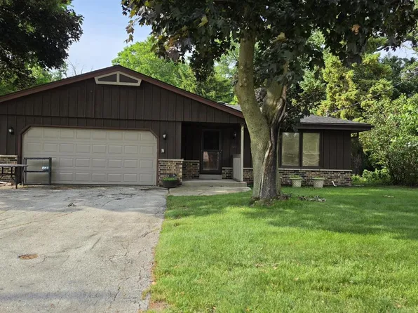 3415 W Cold Spring ROAD, Milwaukee, WI 53221