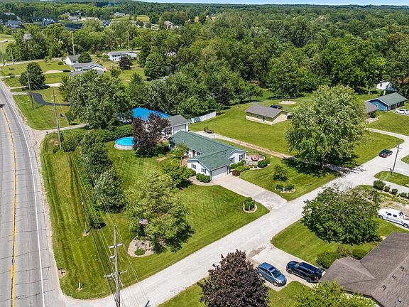 2nd image of 54646 State Road 13
