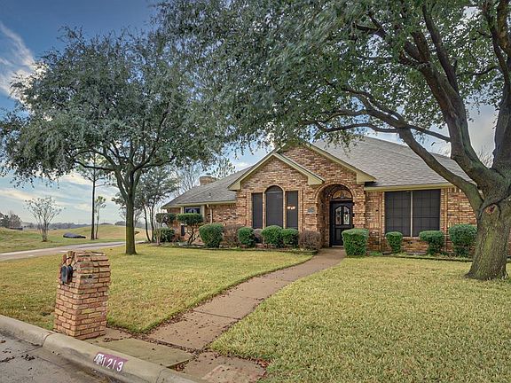 2nd image of 1213 Spyglass Dr