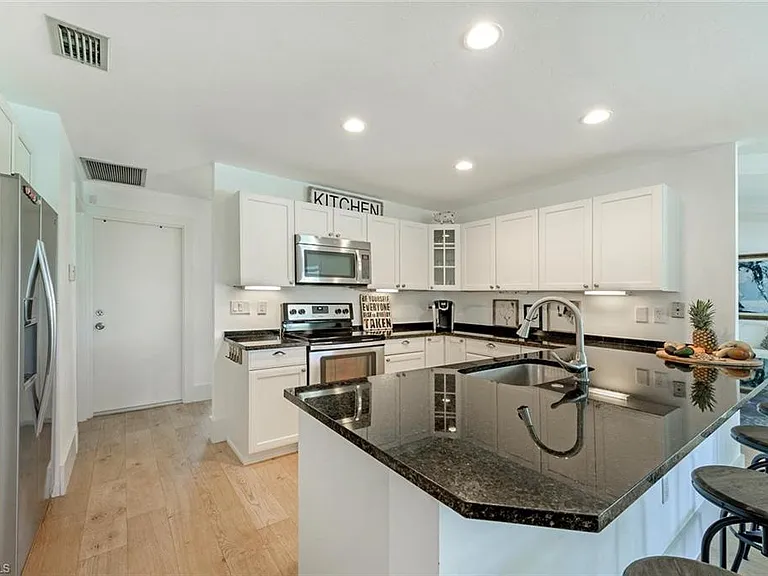 239 Torrey Pines Point — Photo 23