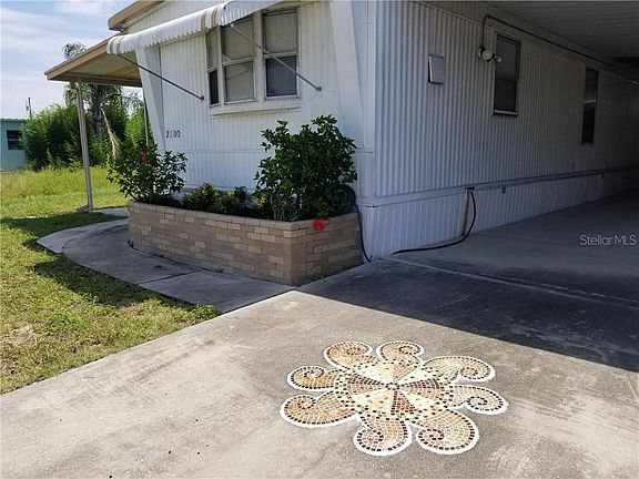 3rd image of 2100 Orange Dr