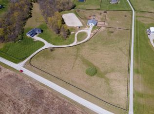 5835 N Hawk Rd, Columbia, MO 65202