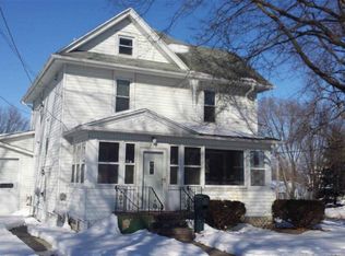 210 E Center St, Mount Morris, IL 61054