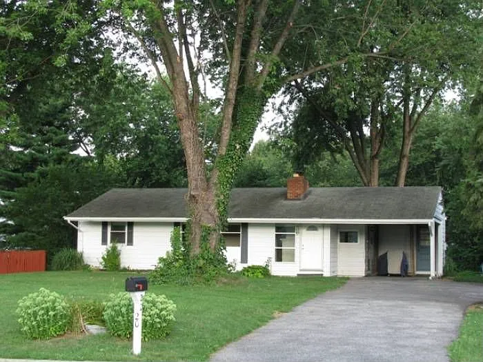 20 Skyport Rd photo 1