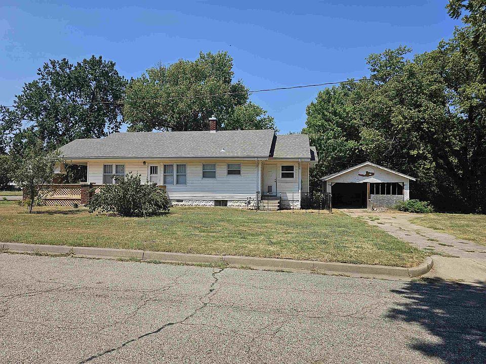 1st image of 501 W Lincoln Ave