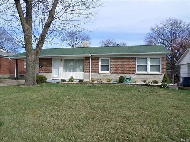 4719 Blackhawk Dr photo 1