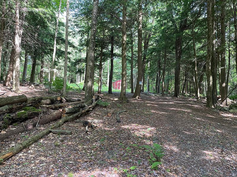 3rd image of L26 Broome Center Road