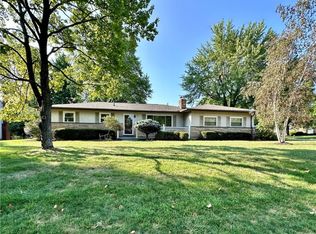 919 Kenmure Ct, Columbus, OH 43220