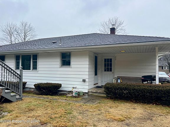 3rd image of 61 N Lehigh St