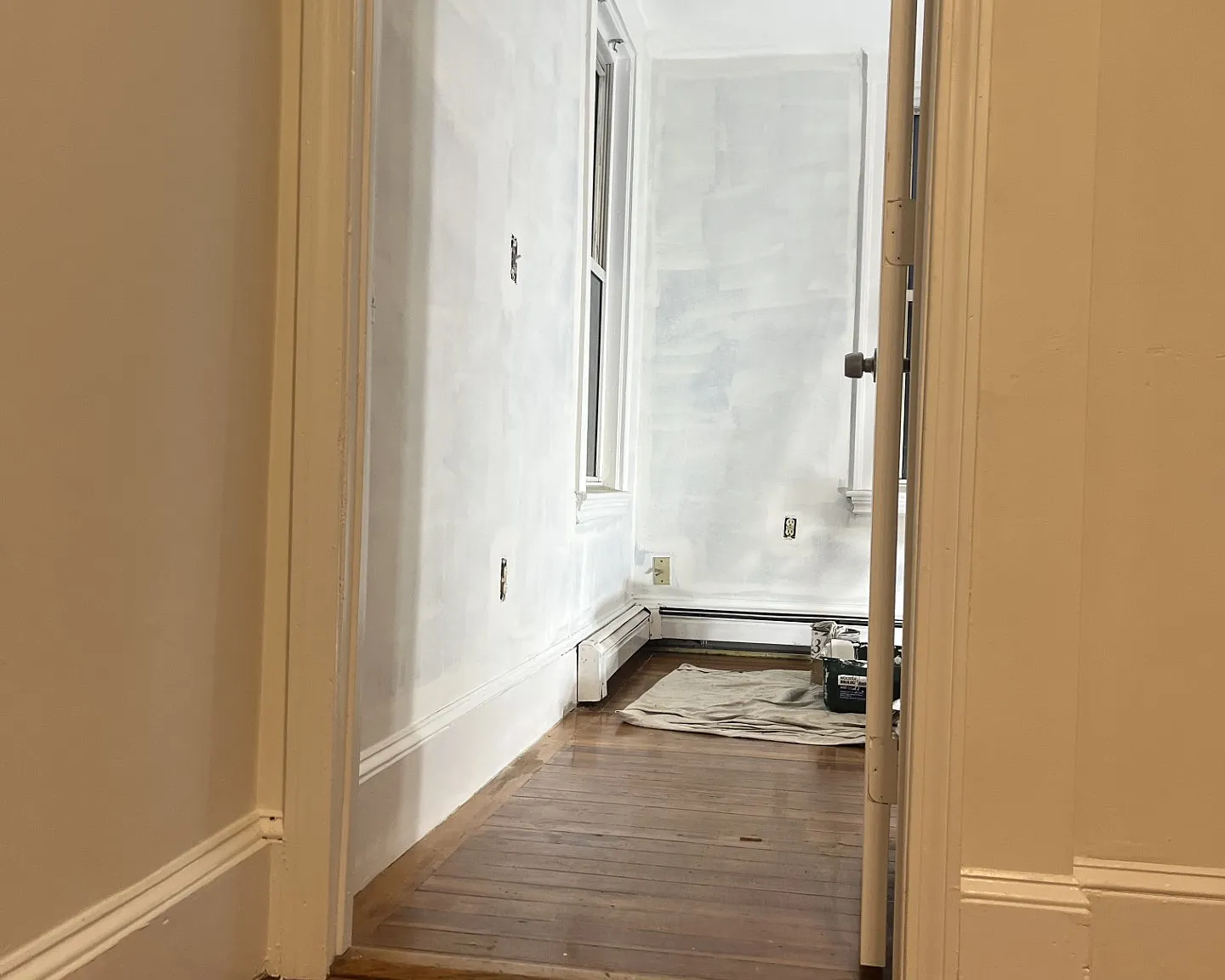 2 bed, 810 sqft, $2,550 — Photo 3